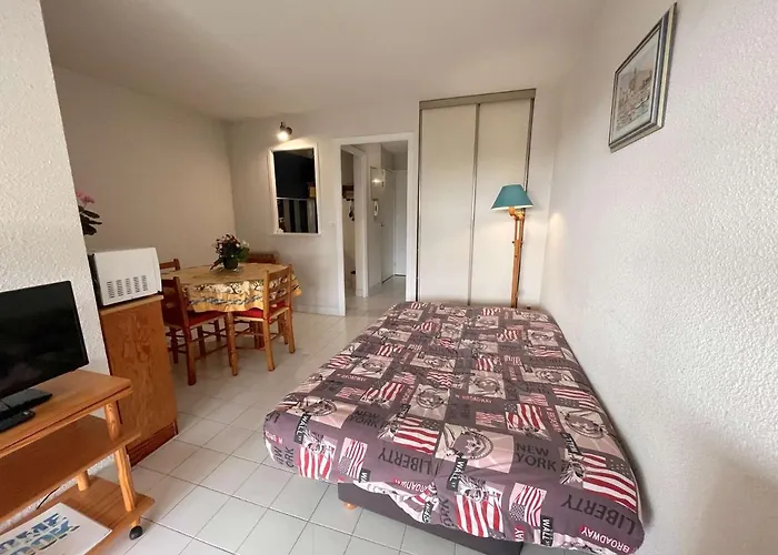 Fréjus, 1 Pièce, 4 Personnes - Fr-1-226a-57 Appartement *